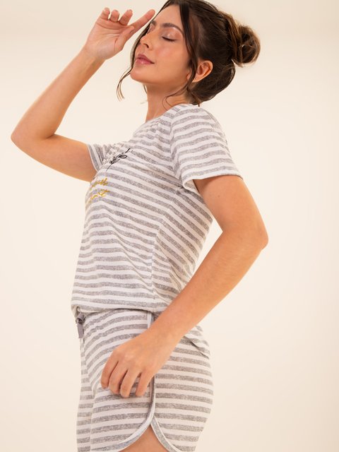 Pijama Feminino de Verão - Flores 